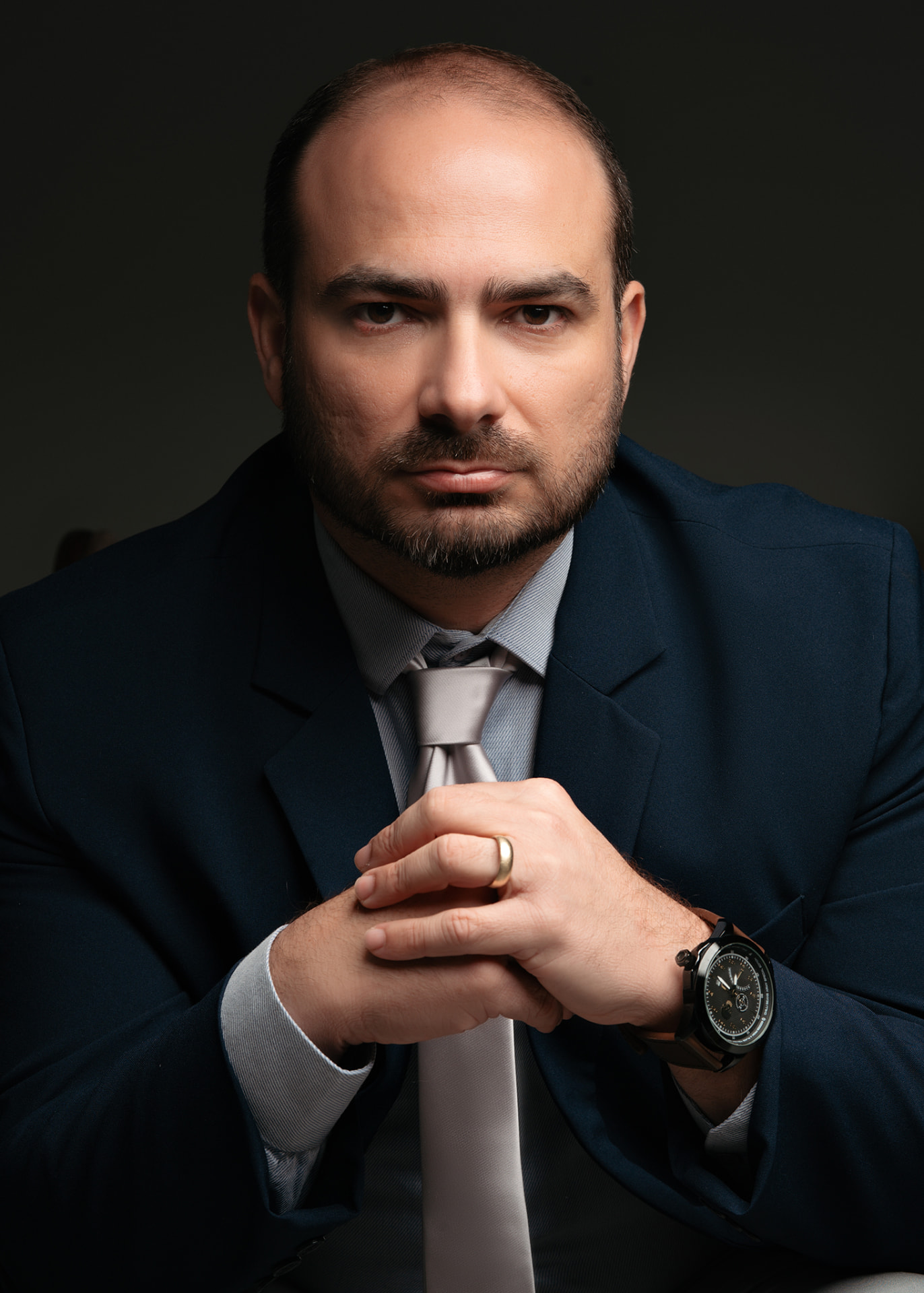 Fabiano Pessine — OAB/PR 130.824, sócio responsável pela área de Tributário e Fiscal